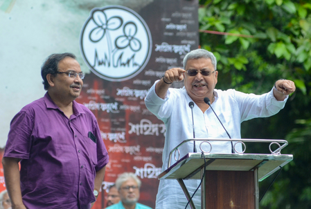‘Kalighat sources will destroy party’: Kalyan Banerjee says insulted during Mamata’s rally ‘Kalighat sources will destroy party’: Kalyan Banerjee says insulted during Mamata’s rally