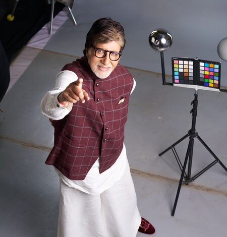Amitabh Bachchan clarifies his ‘hospital, ICU’ blog was misunderstood, says it referred to football legend Messi Amitabh Bachchan clarifies his ‘hospital, ICU’ blog was misunderstood, says it referred to football legend Messi