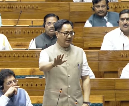 LS erupts over NEET row; Oppn adamant Pradhan’s resignation, govt agrees to discussion LS erupts over NEET row; Oppn adamant Pradhan’s resignation, govt agrees to discussion