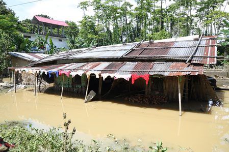 Assam flood: More than 7.2 lakh affected in 25 districts; CM visits relief camps Assam flood: More than 7.2 lakh affected in 25 districts; CM visits relief camps
