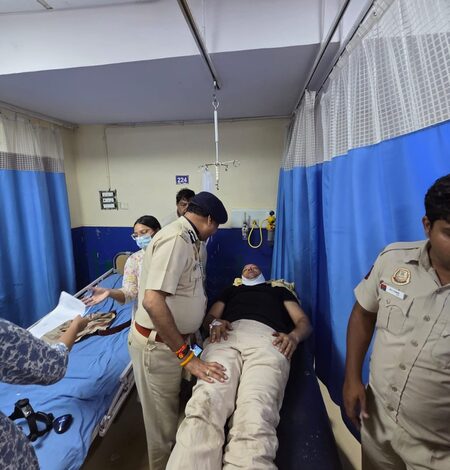 Jantar Mantar protest: Delhi Police personnel injured in violence; Special CP visits hospital