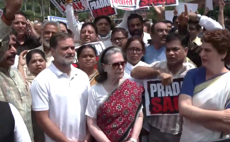 Oppn protests on Parliament premises, reiterates demand for Pradhan’s resignation Oppn protests on Parliament premises, reiterates demand for Pradhan’s resignation