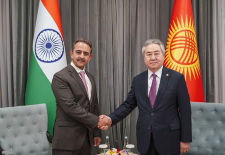 MoS Singh, Kyrgyzstan’s Foreign Minister Kulubaev discuss ways to strengthen cooperation MoS Singh, Kyrgyzstan’s Foreign Minister Kulubaev discuss ways to strengthen cooperation