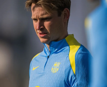 Barcelona’s De Jong faces months out after World Cup knee injury