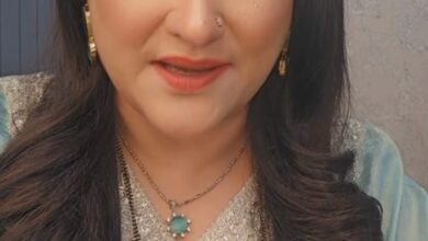 When Jayati Bhatia bought a pair of rain boots: I would hitch my sari up to my knees, wear the boots When Jayati Bhatia bought a pair of rain boots: I would hitch my sari up to my knees, wear the boots