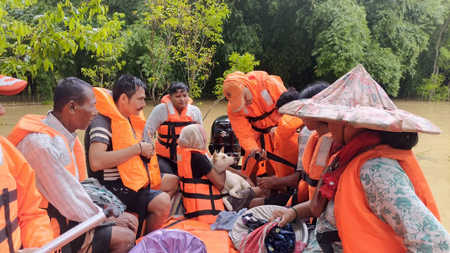 Assam flood: NDRF evacuates over 4,000 as rescue operations continue Assam flood: NDRF evacuates over 4,000 as rescue operations continue