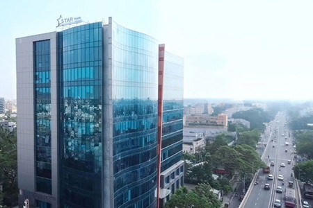 Rekha Jhunjhunwala cuts stake to 3 pc from 15.5 pc in Star Health; shares slip Rekha Jhunjhunwala cuts stake to 3 pc from 15.5 pc in Star Health; shares slip