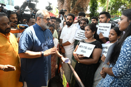 Kerala first, not Delhi: Rajeev Chandrasekhar tells CM Satheesan Kerala first, not Delhi: Rajeev Chandrasekhar tells CM Satheesan