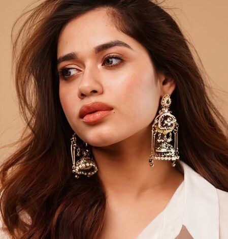 Jannat Zubair questions timing of celebrities’ protest posts: Interesting how empathy arrived all at once Jannat Zubair questions timing of celebrities’ protest posts: Interesting how empathy arrived all at once
