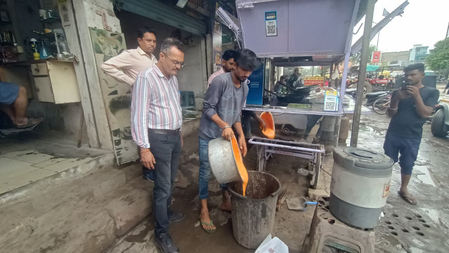 Gujarat: Rajkot civic body seals three food outlets, destroys 179 kg of stale food Gujarat: Rajkot civic body seals three food outlets, destroys 179 kg of stale food