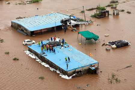 Gujarat: Ahmedabad civic body to survey rain-hit areas Gujarat: Ahmedabad civic body to survey rain-hit areas