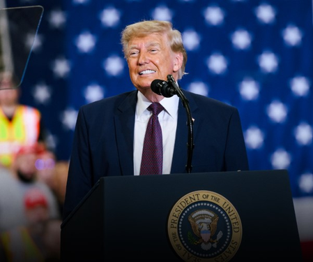 Trump says Iran wants deal, rules out nuclear weapon Trump says Iran wants deal, rules out nuclear weapon