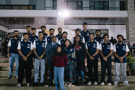 Shreyas Iyer and Co visit Indian Ambassador to Zimbabwe ahead of second T20I
