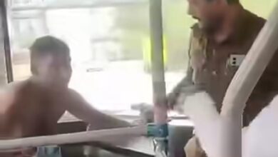 Woman molested by co-passenger on BMTC Bus in Bengaluru; driver assaults accused Woman molested by co-passenger on BMTC Bus in Bengaluru; driver assaults accused