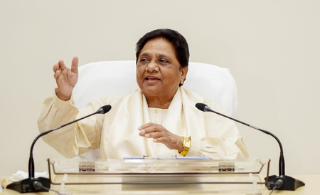 Mayawati welcomes Pradhan’s resignation, demands action against police over assault on students