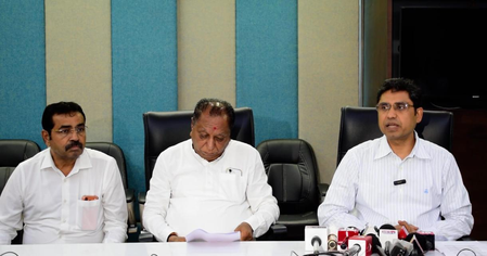 Ahmedabad returns to normal after torrential rain: Admin Ahmedabad returns to normal after torrential rain: Admin