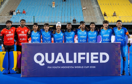 FIH Youth Hockey5s: Indian men beat Pakistan to become Asian champions, women bag silver FIH Youth Hockey5s: Indian men beat Pakistan to become Asian champions, women bag silver