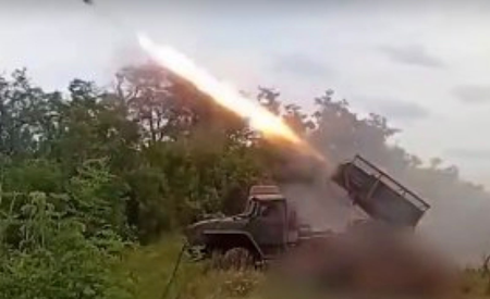 Russia strikes defence enterprises in Kyiv