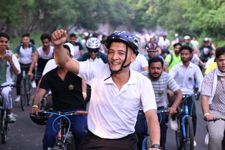 Fit India’s ‘Sundays on Cycle’ pays tribute to Kargil heroes; volunteer programme launched Fit India’s ‘Sundays on Cycle’ pays tribute to Kargil heroes; volunteer programme launched
