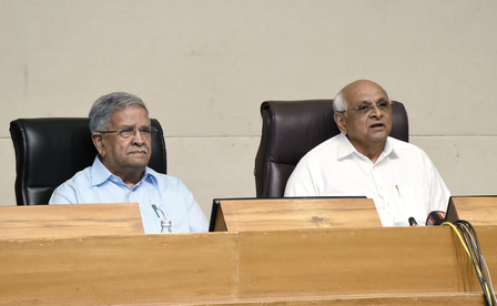 Gujarat increases financial powers of Collectors, DDOs for govt land allotments
