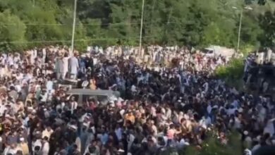 Rights group urges Pakistan to restore communications in PoK