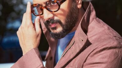 Riteish Deshmukh borrows Ravi Kishan’s hilarious viral line ‘desh ki duty’