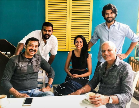 Vijay Deverakonda tells ‘Pellichoopulu’ director: You are one precious soul! Vijay Deverakonda tells ‘Pellichoopulu’ director: You are one precious soul!
