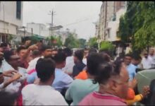 Gujarat bypoll: Cong alleges MCC violation after clash with BJP workers in Manjalpur Gujarat bypoll: Cong alleges MCC violation after clash with BJP workers in Manjalpur