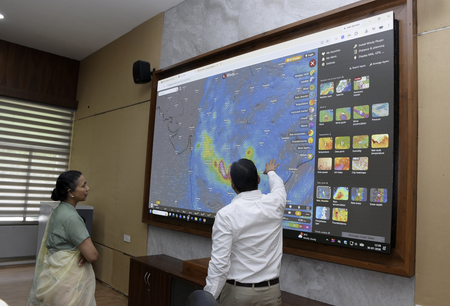 Gujarat rains: Officials’ leaves cancelled; 13 districts on high alert Gujarat rains: Officials’ leaves cancelled; 13 districts on high alert