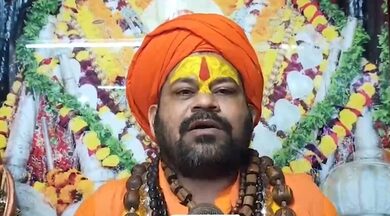 Nothing could be more disgraceful for country: Priests slam Pappu Yadav for wearing saffron attire during protest