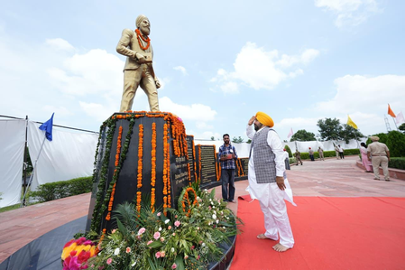 Punjab CM Mann reaffirms commitment to fulfil aspirations of national heroes