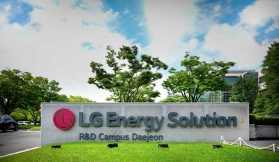 LG Energy swings to Q2 loss on EV market slowdown