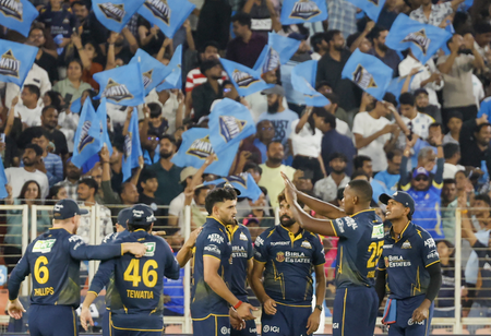 ‘Siraj bhaiya taught me how to handle pressure and set up batters’: Ashok Sharma