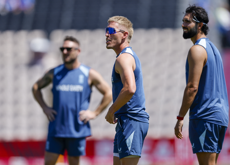 5th T20I: Toss for last match between India and England delayed due to visitors stuck in a traffic jam 5th T20I: Toss for last match between India and England delayed due to visitors stuck in a traffic jam