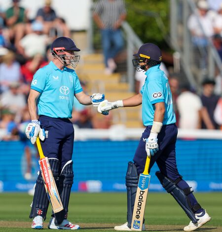 Learn from Root on how to rotate strike, says Brook ahead of Lord’s decider against India Learn from Root on how to rotate strike, says Brook ahead of Lord’s decider against India