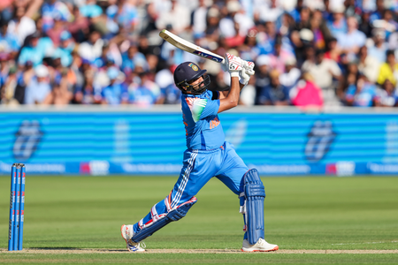 Rohit Sharma ‘shut everyone up’ by hitting century at Lord’s, says Ravi Shastri Rohit Sharma ‘shut everyone up’ by hitting century at Lord’s, says Ravi Shastri