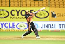 Maharaja Trophy KSCA T20: Hubli Tigers, Mysore Warriors share points after Abhinav Manohar’s 12-ball blitz Maharaja Trophy KSCA T20: Hubli Tigers, Mysore Warriors share points after Abhinav Manohar’s 12-ball blitz