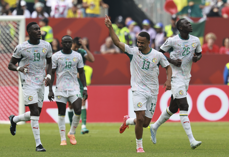 Tottenham Hotspur reach agreement for Iliman Ndiaye; Richarlison to return to Everton Tottenham Hotspur reach agreement for Iliman Ndiaye; Richarlison to return to Everton