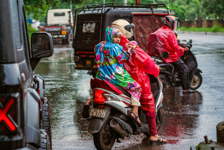 IMD alerts under fire as Kerala defends disaster response IMD alerts under fire as Kerala defends disaster response
