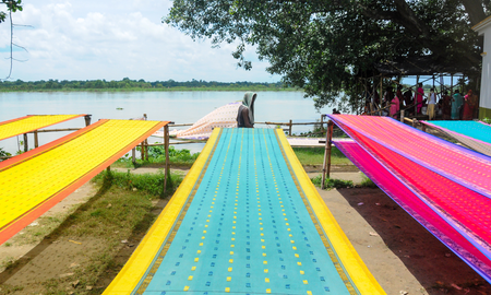 Institutional partnerships to strengthen handloom sector, empower weavers: Govt Institutional partnerships to strengthen handloom sector, empower weavers: Govt