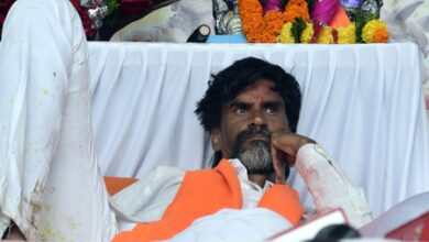Ahead of launching stir, Jarange Patil urges Maratha community to ‘shake off’ passivity, assemble in large numbers Ahead of launching stir, Jarange Patil urges Maratha community to ‘shake off’ passivity, assemble in large numbers