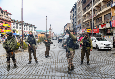 PM Package Kashmiri Pandit employees working in Valley seek enhanced security in view of ‘fresh threats’ PM Package Kashmiri Pandit employees working in Valley seek enhanced security in view of ‘fresh threats’