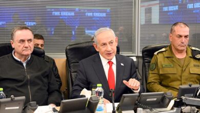 Israel warns Hamas of increased strikes if launch of balloons and kites continues