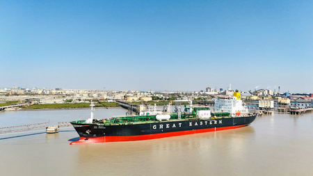 India’s LNG import bill rises as prices, shipping costs shoot up