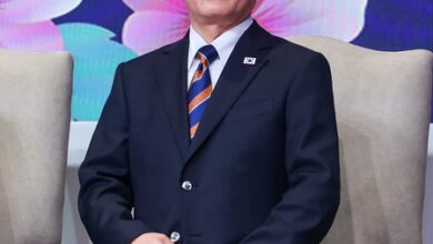 South Korean President Lee arrives in Frankfurt for meeting with members of Korean community South Korean President Lee arrives in Frankfurt for meeting with members of Korean community