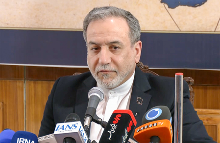 Iran’s FM says diplomacy possible if US understands pressure does not work Iran’s FM says diplomacy possible if US understands pressure does not work