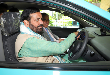 Saini narrates his rise from computer operator to Haryana CM