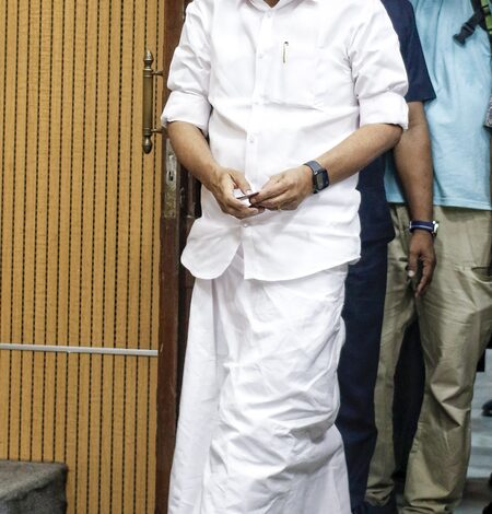 Kerala CM Satheeshan faces opposition fire over Ponnani lunch amid rain crisis Kerala CM Satheeshan faces opposition fire over Ponnani lunch amid rain crisis