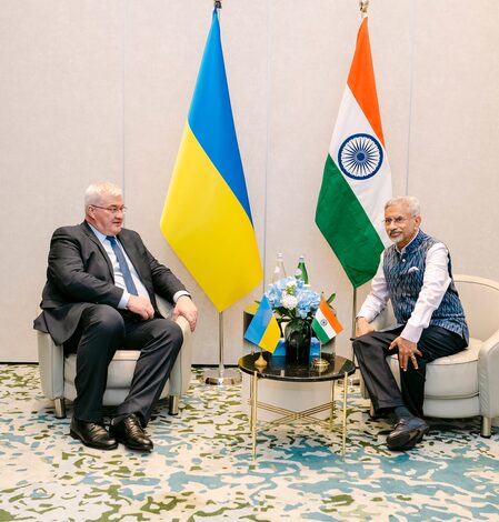 Ukrainian FM briefs EAM Jaishankar on ‘difficult’ Black Sea situation; discuss ways to restore navigation freedom Ukrainian FM briefs EAM Jaishankar on ‘difficult’ Black Sea situation; discuss ways to restore navigation freedom