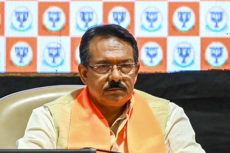 Delhi BJP chief Harsh Malhotra says Kejriwal doing petty politics over E20 Delhi BJP chief Harsh Malhotra says Kejriwal doing petty politics over E20